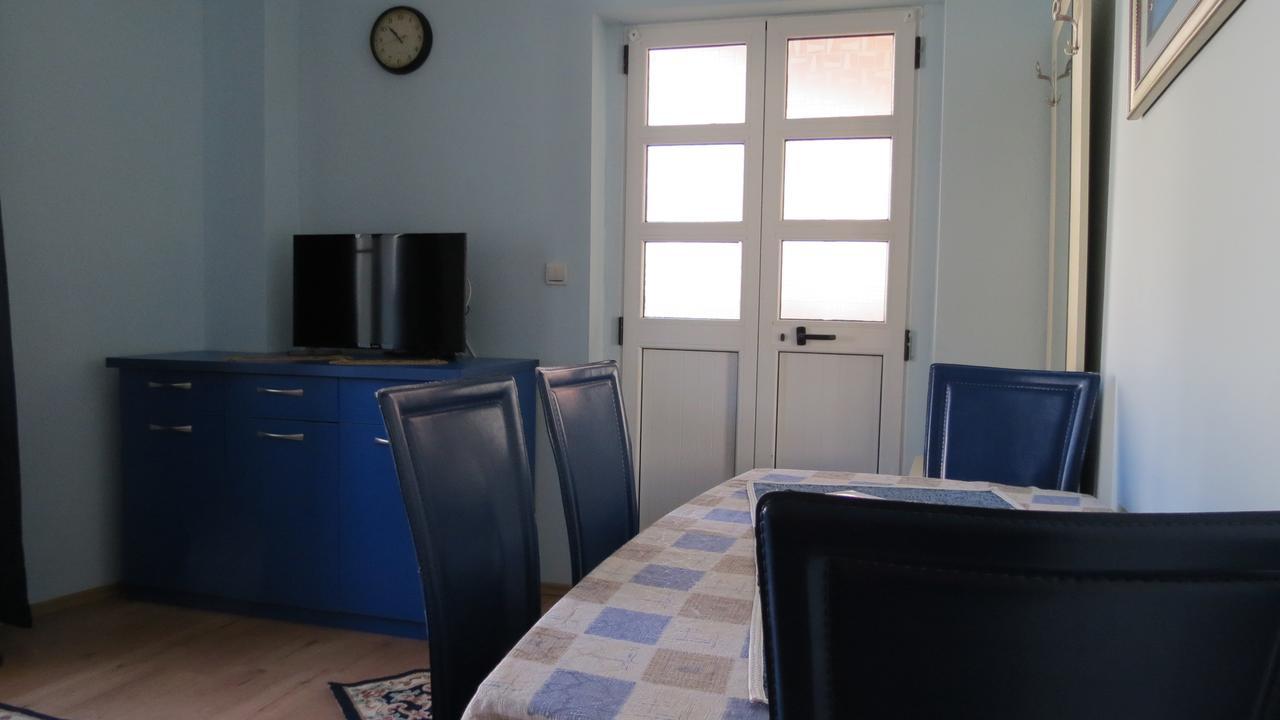 Oaza Hotel Petrovac Ngoại thất bức ảnh