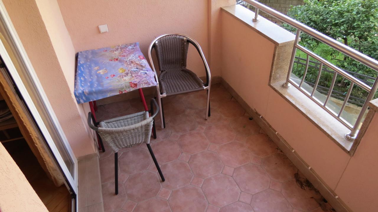 Oaza Hotel Petrovac Ngoại thất bức ảnh